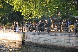 James-Simon-Park - Berliner Spree Rundfahrt Treptower Spree, Nikolaiviertel, Berliner Spree, Spree, Schiffrundfahrt, Schifffahrtstour, Schiffrundtour, Spree-Oder-Wasserstraße, Schifftour, Havel, Berl