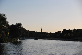 Tiergarten und Siegessäule - Berliner Spree Rundfahrt Berlin Mitte, Humboldhafen, Spree, Treptower Spree, Landwehrkanal, Schiffrundtour, Havel, Schifffahrtstour, Berliner Spree, Berlin Charlottenburg