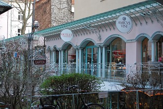 Garten Durchgang HOF SOPHIENHOF Rosenthaler Straße - DIE HACKESC wilhelminischer Eklektizismus, Sehenswürdigkeiten, Die Hackeschen Höfe, Baudenkmal, Denkmalschutz, Rosenthaler Straße, Hackescher M