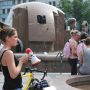 Der Weltkugelbrunnen auf dem Breitscheidplatz am Kurfürstendamm Kurfürstendamm (Ku'damm) Berliner City-West, Kudamm, Bahnhof Zoo, Kurfürstendamm, Kranzlereck, Charlottenburg, Zoologischer Garten, G