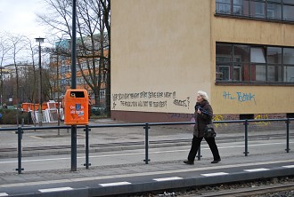 Straßenbahnhaltestelle M4 Buschallee ÖV, Sprüherei, Öffentlicher Nahverkehr, Graffiti, Berlin, Tram, Weißensee, Pankow, ÖVN, Straßenbahn Berlin Pictures