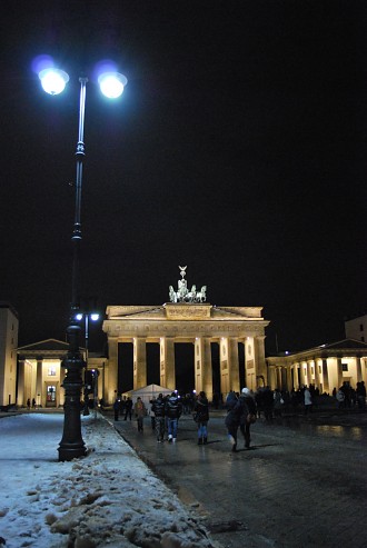 Pariser Platz & Branderburger Tor Frühklassizismus, Dorotheenstadt, Architektur, Tiergarten, Berlin Mitte, Unter den Linden, Pariser Platz Berlin Pictures