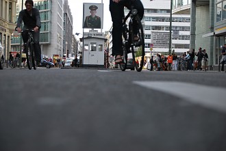 Checkpoint Charlie Berlin, Kochstraße, Checkpoint Charlie Berlin Pictures